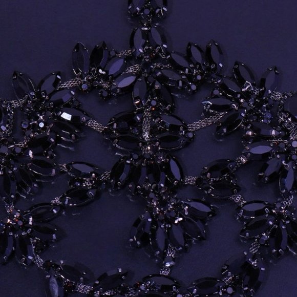 Black Crystal Face Mask Halloween Women Masquerade Rhinestone Face Jewelry - Picture 6 of 6